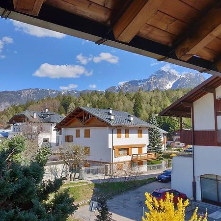 Appartamento Comodo E Curato Per Famiglie Pieve di Cadore Zewnętrze zdjęcie